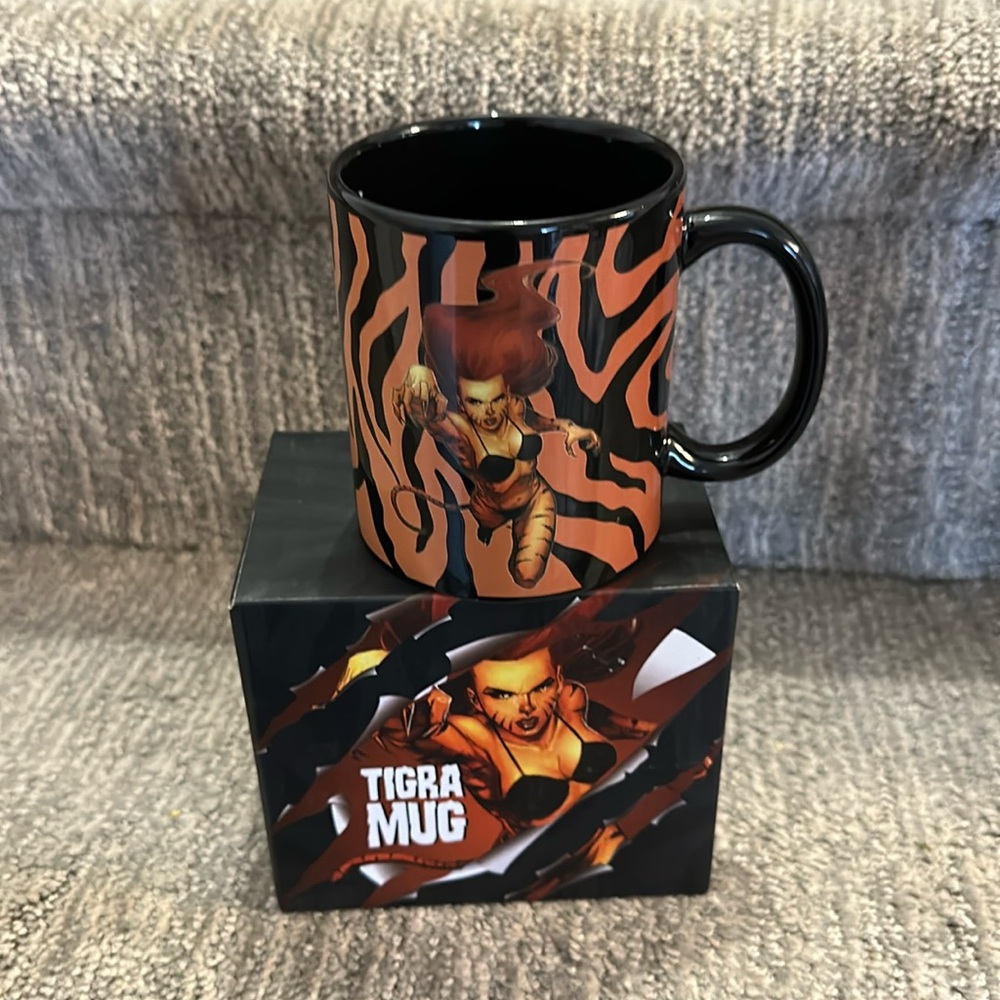 NIB Loot Crate Marvel TIGRA Coffee Mug Marvel  Exclusive Lootcrate